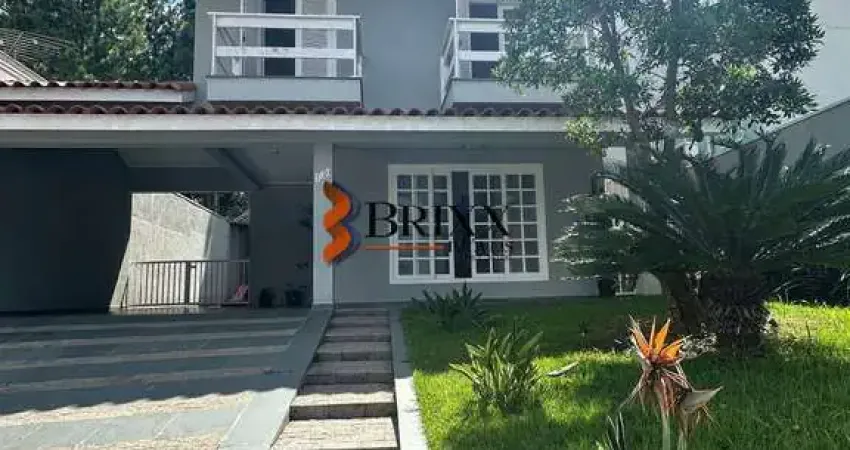 CASA CONDOMÍNIO COM 03 QUARTOS Á VENDA -ARUJAZINHO IV -ARUJÁ