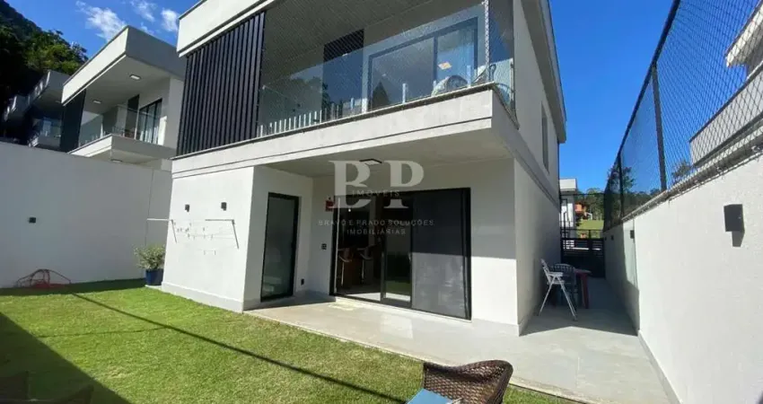 Casa em Condomínio para Venda em Teresópolis, Carlos Guinle, 4 dormitórios, 1 suíte, 3 banheiros, 2 vagas
