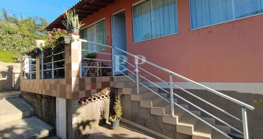Casa em Condomínio para Venda em Teresópolis, Sebastiana, 3 dormitórios, 1 suíte, 2 banheiros, 2 vagas
