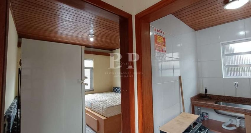 Apartamento para Locação em Teresópolis, Barra do Imbuí, 1 dormitório, 1 banheiro