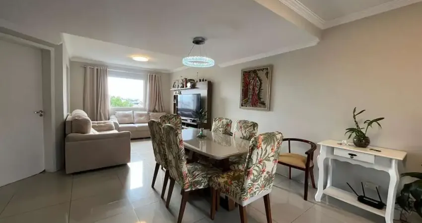 Casa com 3 quartos à venda no Bairro Alto, Curitiba