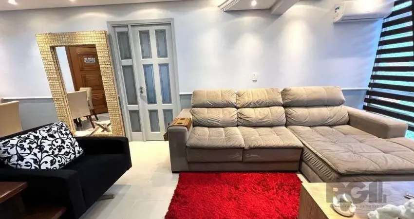 Cobertura 3 dormitórios com 111m2, semi mobiliado na Avenida o bairro Cavalhada