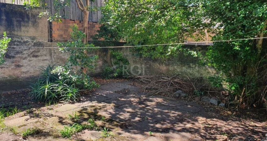 Casa para Venda - 100m², 3 dormitórios, 1 vaga - Navegantes