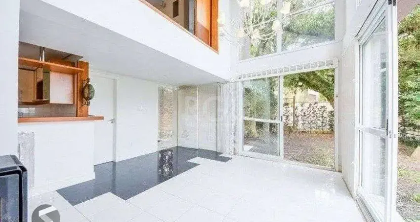 Casa à venda com 2 quartos, 255m² rua coronel gomes de carvalho, sétimo céu, porto alegre