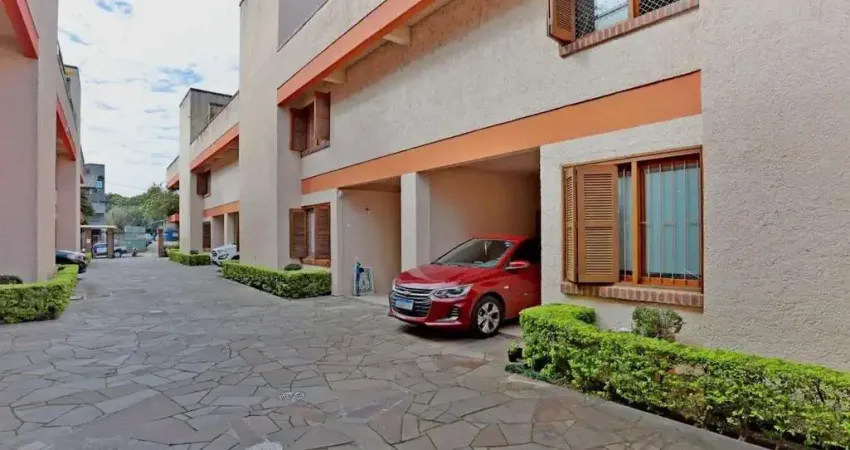 Casa em condomínio fechado com 2 quartos à venda na Travessa Escobar, 342, Camaquã, Porto Alegre