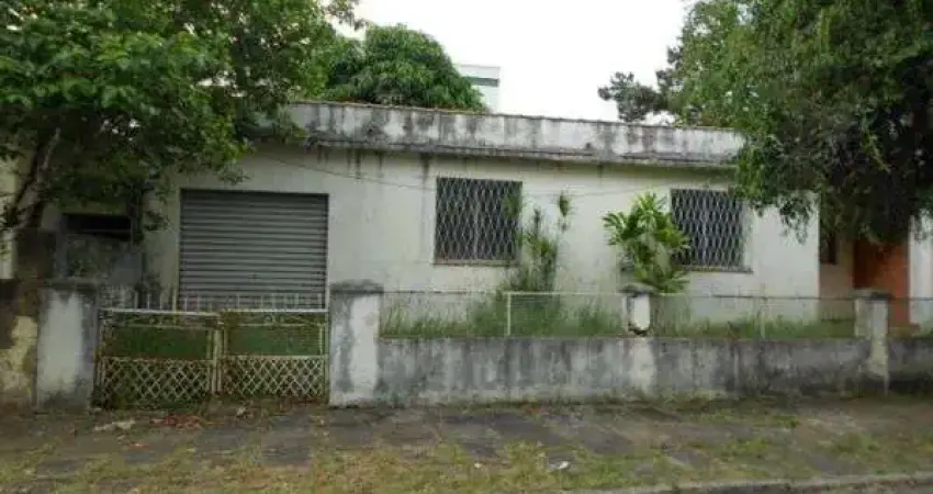 Casa para Venda - 84.6m², 3 dormitórios, Vila Ipiranga