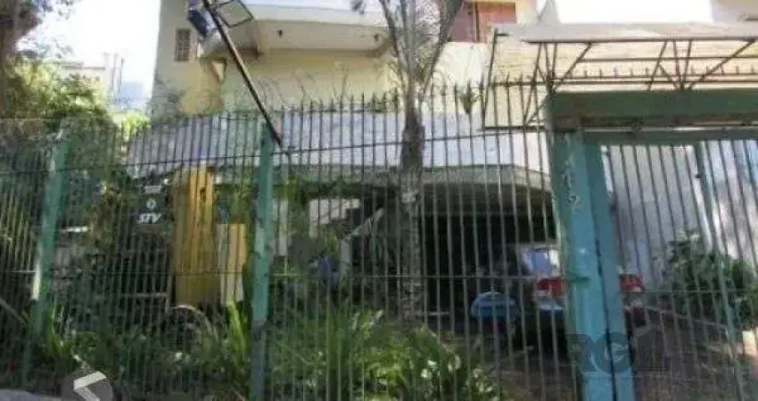 Casa em porto alegre, no bairro nonoai, com 4 dormitório(s), e 4 banheiros, à venda.