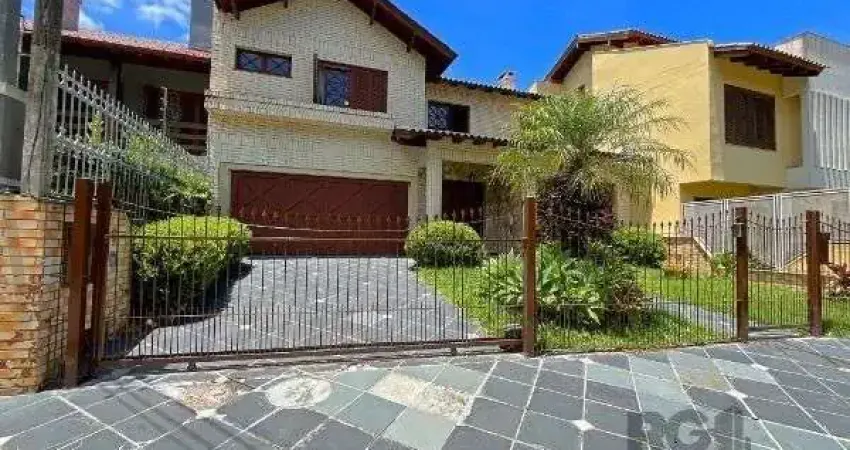 Casa em porto alegre, no bairro ipanema, com 3 dormitório(s), e 3 banheiros, à venda.