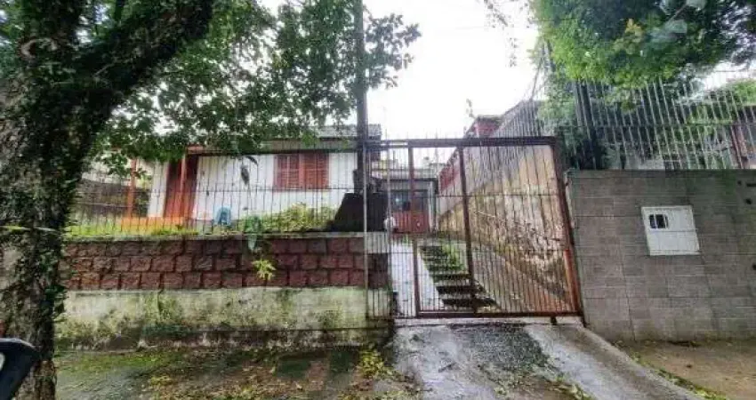 Casa em porto alegre, no bairro tristeza, com 3 dormitório(s), e 3 banheiros, à venda.