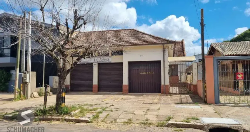 Casa com 3 quartos à venda na Rua Ângelo Dourado, 288, Anchieta, Porto Alegre