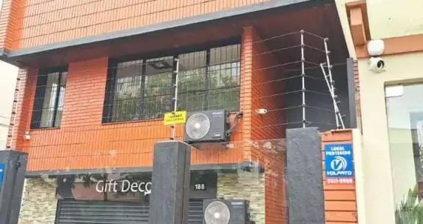 Casa com 3 quartos à venda na Rua Liberdade, 281, Rio Branco, Porto Alegre