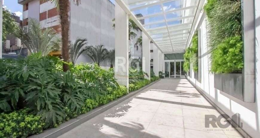 Sala comercial desocupada no edifício Baltimore, bairro Bom Fim em Porto Alegre.
