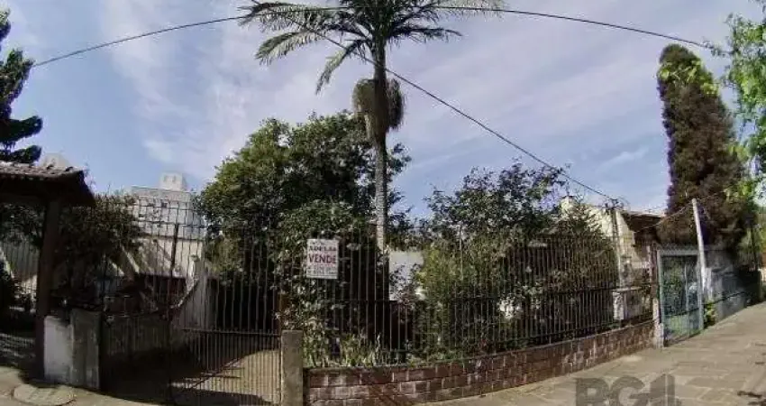 Terreno à venda na Avenida da Cavalhada, 6770, Cavalhada, Porto Alegre