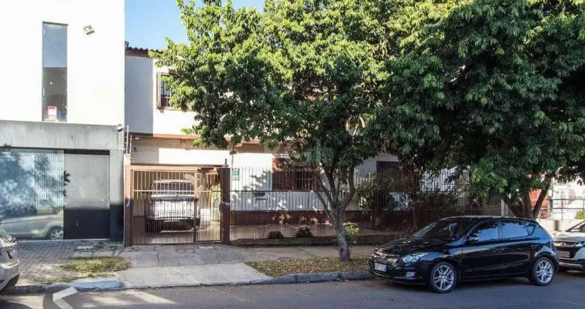 Casa para venda - 229.18m², 4 dormitórios, sendo 4 suites, 5 vagas - cavalhada