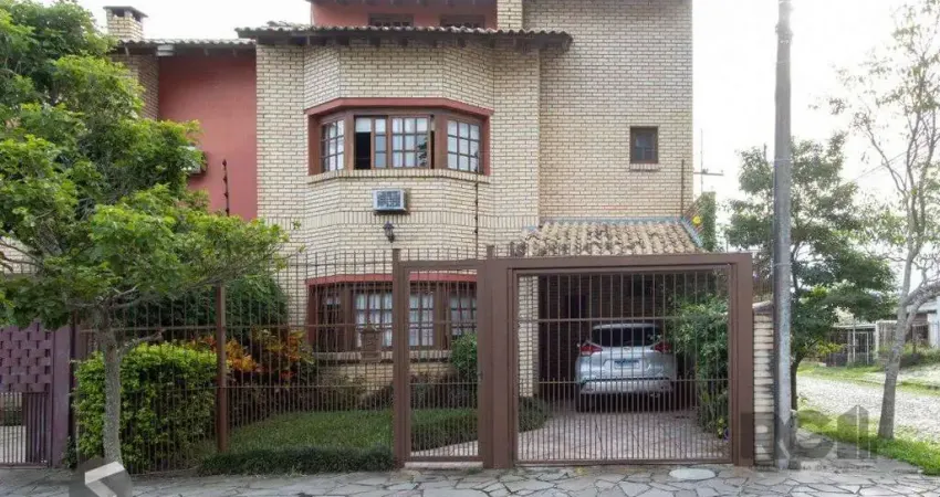Casa para venda - 180.3m², 3 dormitórios, sendo 1 suites, 3 vagas - guarujá