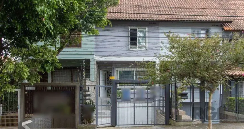 Sobrado com 148,45m², com 2 quartos, suíte, área gormet, vista para o guaíba, na vila conceição.