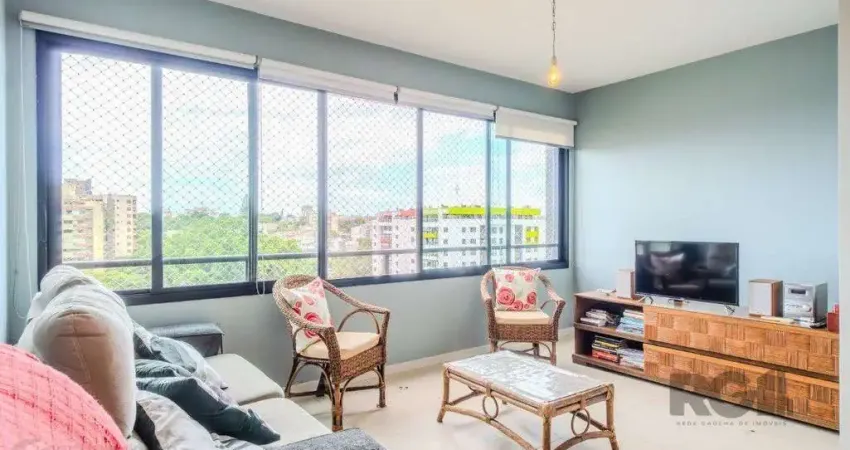 Cobertura Horizontal, 3 quartos, 1 suite, piscina, condominio com infra, 2 vagas - Bairro Tristeza