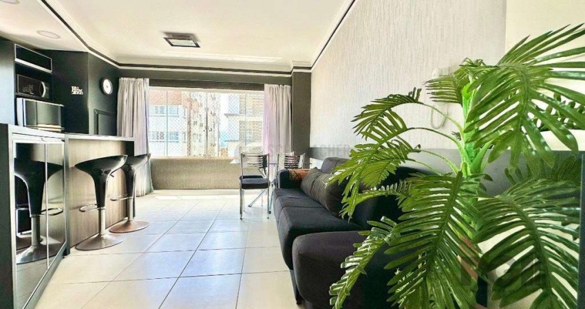 Apartamento em Zona Nova