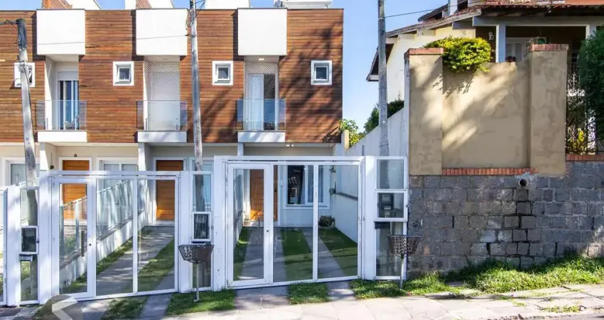 Casa com 3 quartos à venda na Rua Padre João Batista Reus, 1585, Vila Conceição, Porto Alegre