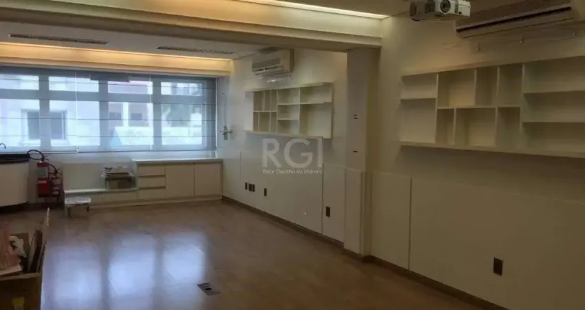 Conjunto/Sala para Venda - 73.6m², 0 dormitórios, Petrópolis