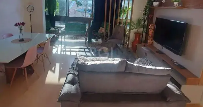 Apartamento 02 dormitórios, com vaga, no bairro jardim itu sabará, em porto alegre.