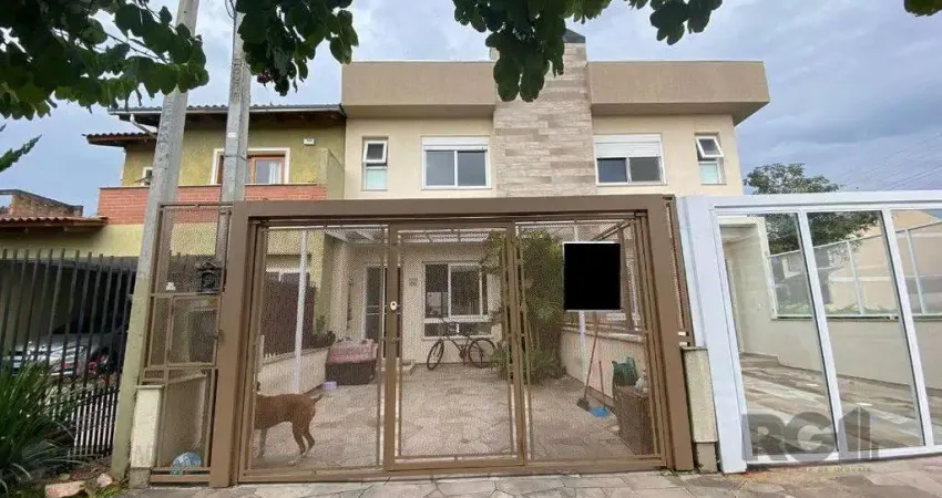 Casa com 3 quartos à venda na Rua Manacá, 124, Hípica, Porto Alegre