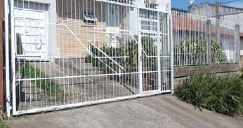 Sobrado no Bairro Vila Nova -4 Dormitórios