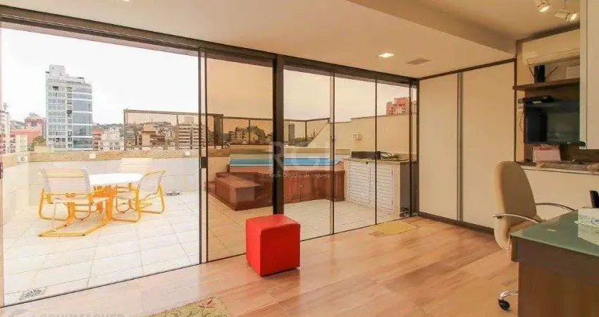 Cobertura para Venda - 252m², 3 dormitórios, sendo 1 suites, 2 vagas - Menino Deus