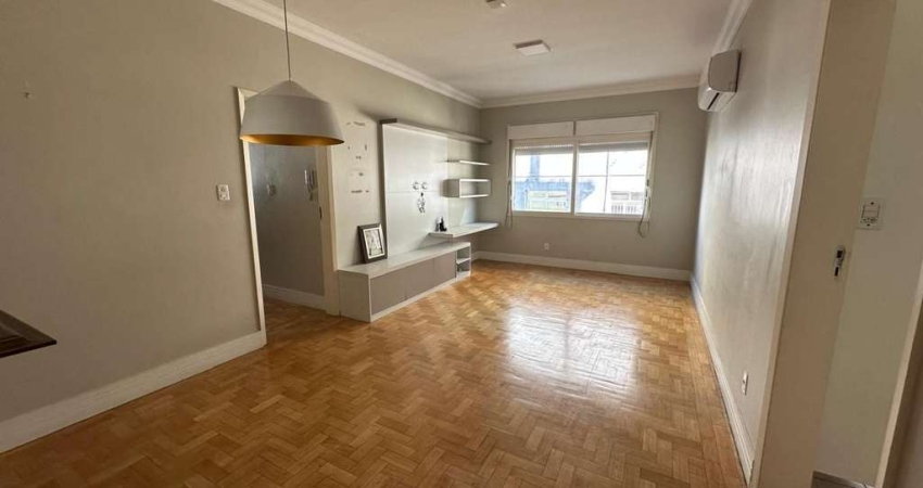 Vende-se apartamento 3 quartos, dependencia completa - 83m² - Bom fim