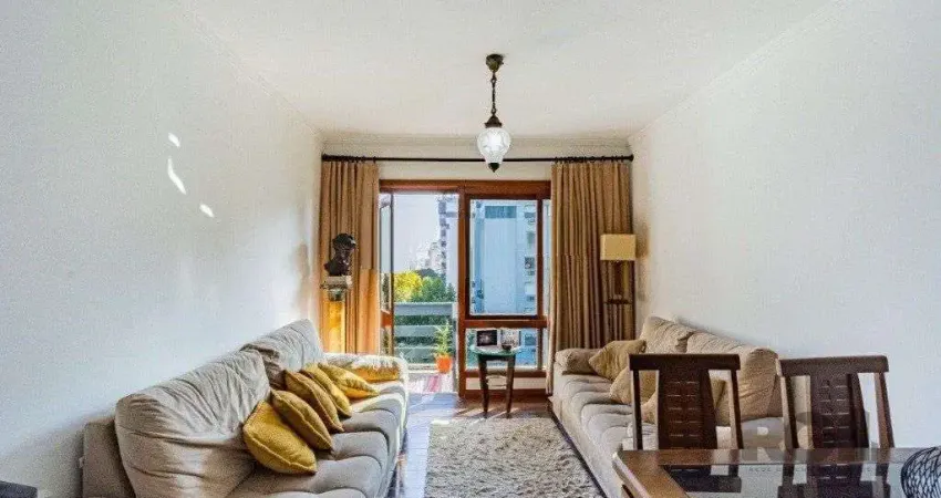 Vende-se ampla cobertura com 3 dormitórios 3 vagas - 269m² - Bairro Moinhos de Vento