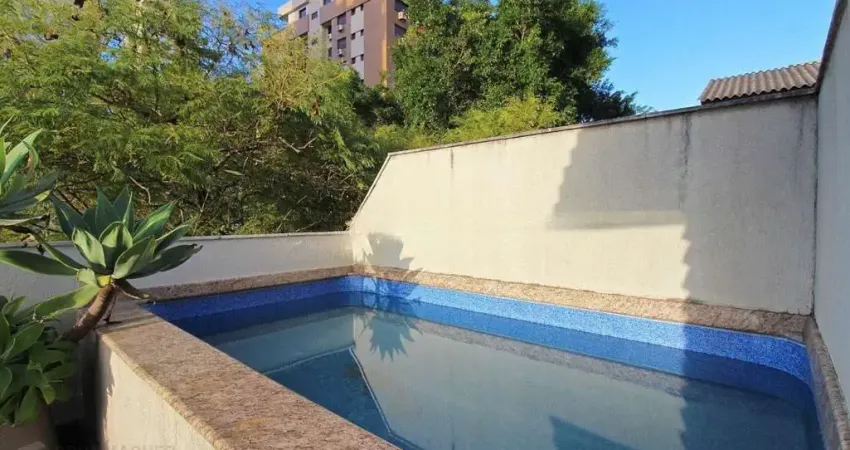 Bela cobertura 2 quartos com suíte e vaga coberta, sacada e piscina - 123m² - Bairro Petrópolis