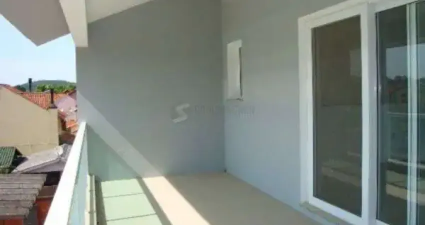 Casa para Venda - 353m², 3 dormitórios, sendo 1 suites, 3 vagas - Guarujá