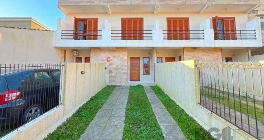 Casa para Venda - 79m², 2 dormitórios, sendo 2 suites, 2 vagas - Portal do Guarujá
