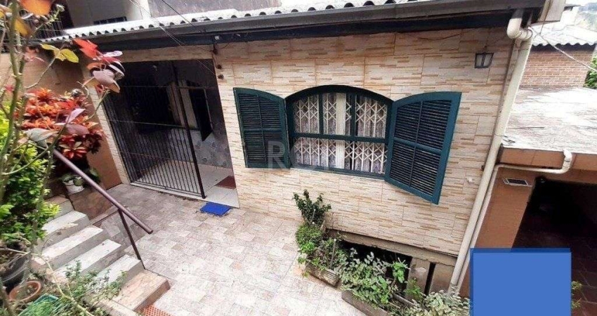 Casa para Venda - 200m², 3 dormitórios, 1 vaga - Jardim Carvalho