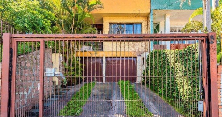 Casa para Venda - 165m², 3 dormitórios, 2 vagas - Partenon