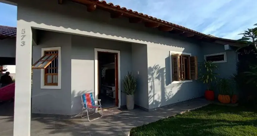 Casa com 2 quartos à venda na Rua Josué Guimarães, 653, Jardim dos Lagos, Guaíba