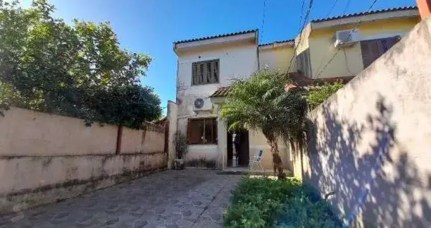 Casa com 2 quartos à venda na Rua Padre Valerio Alberton, 147, Hípica, Porto Alegre