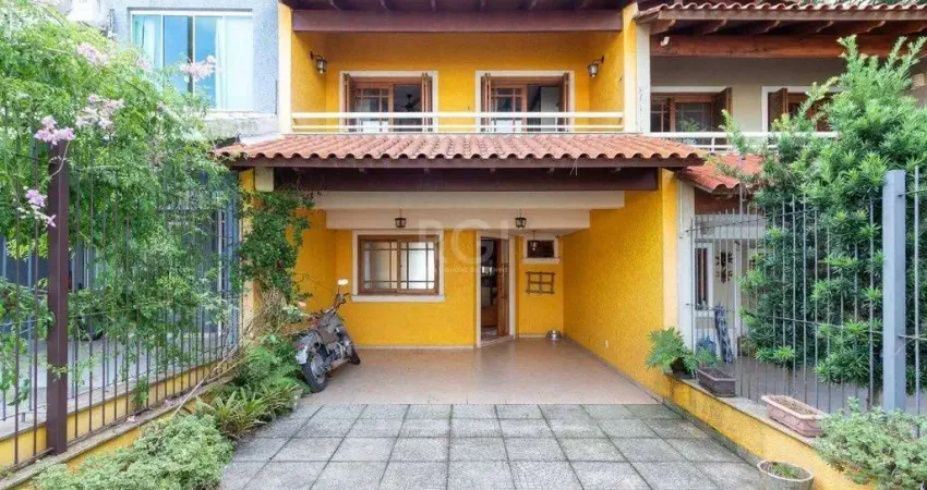 Casa para Venda - 195.96m², 3 dormitórios, sendo 1 suites, 2 vagas - Espirito Santo