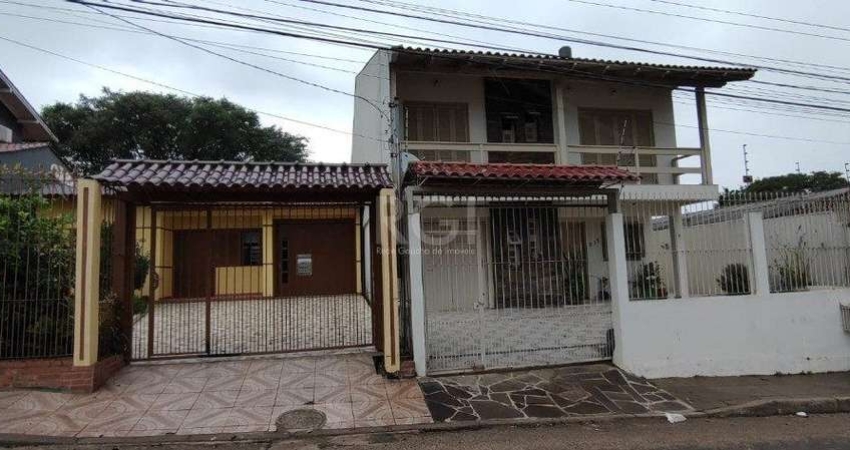 Casa para Venda - 180m², 4 dormitórios, sendo 1 suites, 3 vagas - Campo Novo