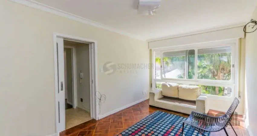 Apartamento com 2 quartos e dependência e 1 vaga coberta no Menino Deus! - 93m²
