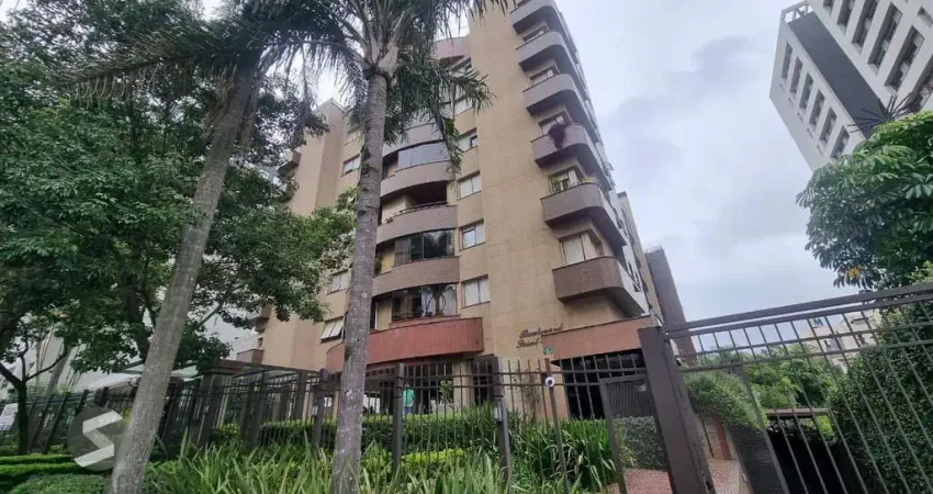 Apartamento dois dormitórios, suíte, box escriturado no Bairro Boa Vista