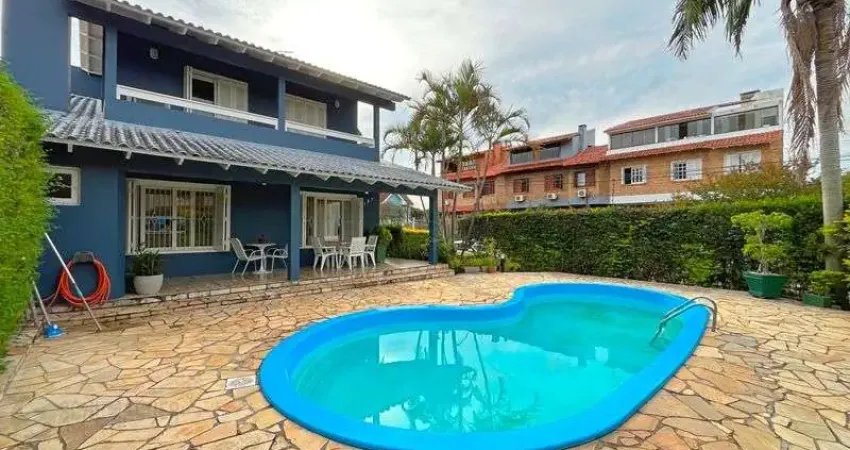 Casa de esquina com 285m², 3 dormitórios, sendo 1 suites, 4 vagas - amplo pátio com piscina, residencial bahamas