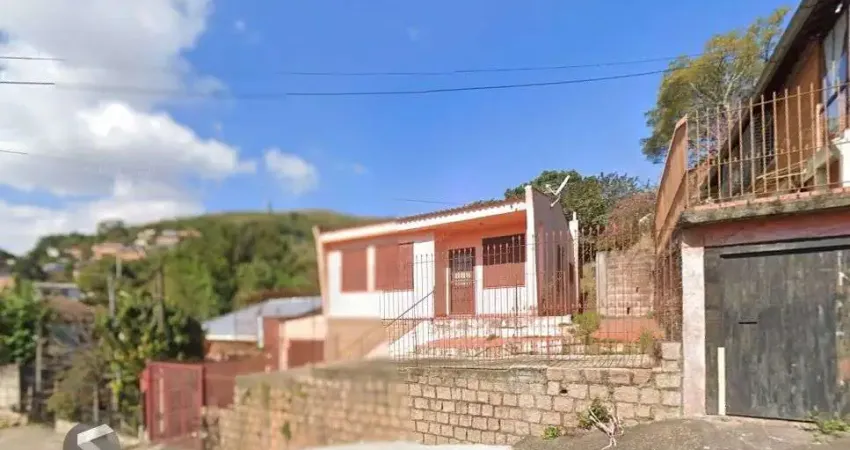 Casa com 3 quartos à venda na Rua Capitão Padilha, 95, Cascata, Porto Alegre