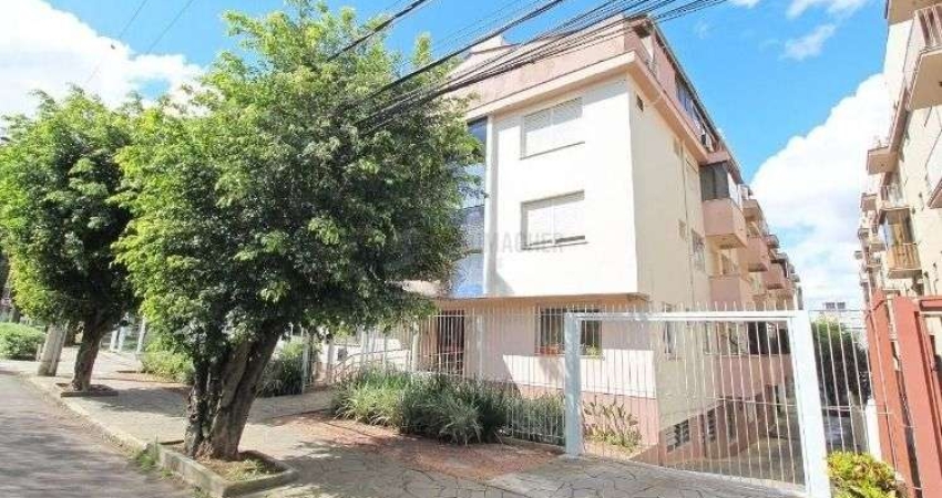 Cobertura com 2 dormitórios no Bairro Passo Da Areia