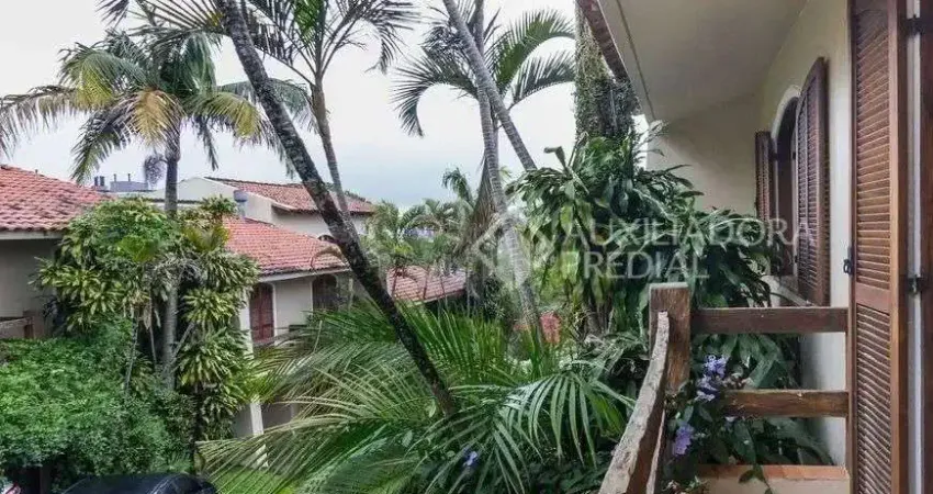 Casa condominio 3 dormitórios fechado zona sul porto alegre