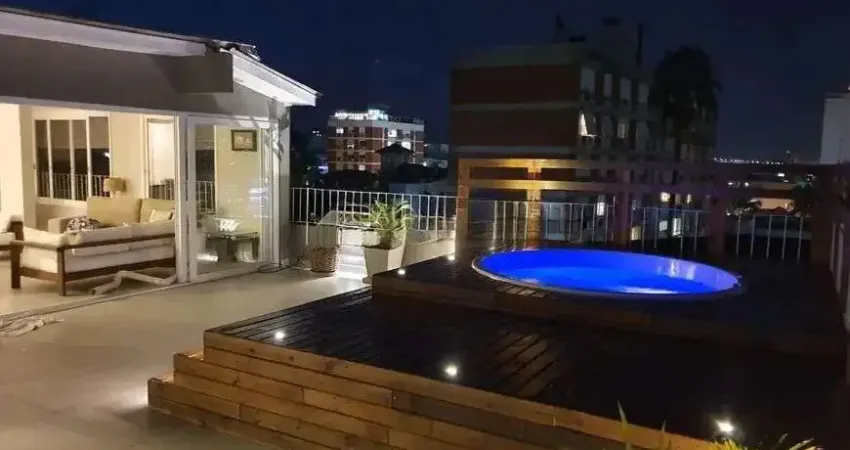 Cobertura 3 quartos, 235² privativos, com piscina, no moinhos de vento