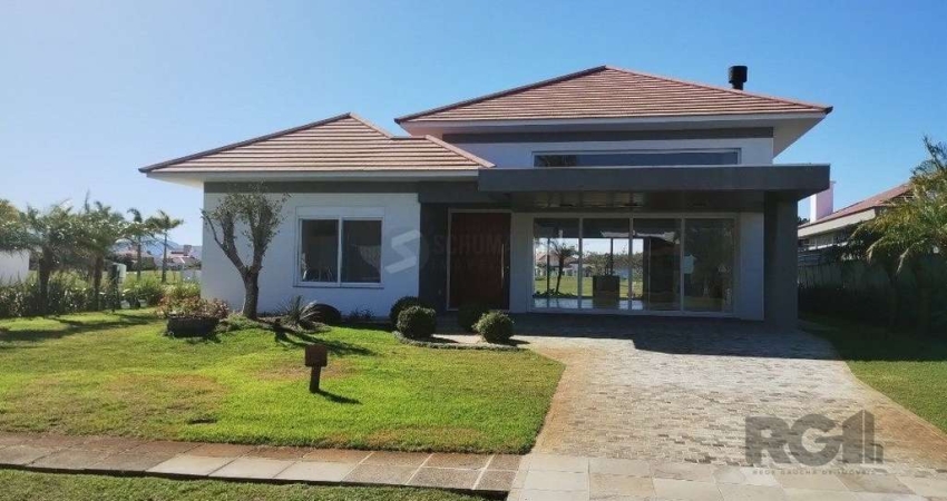 Casa em Condomínio em Nova Xangri-lá