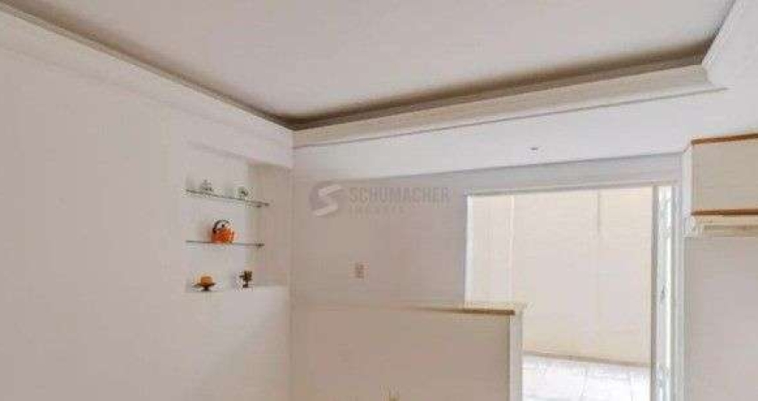 Apartamento térreo com 3 dormitórios no bairro Azenha!