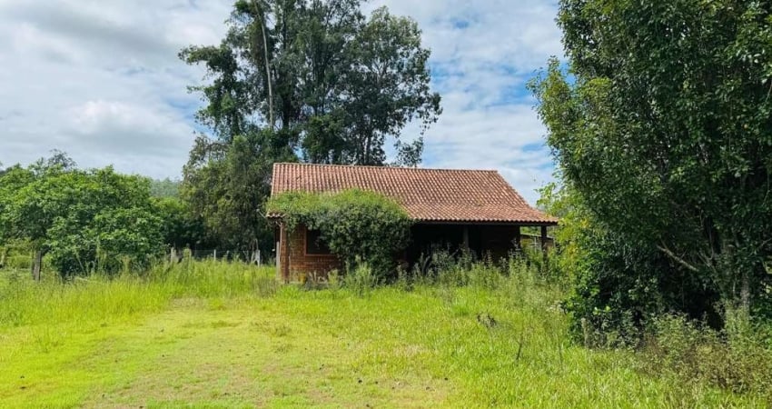Chácara em Parque Florestal Itapuã