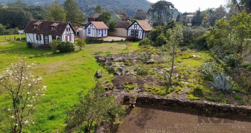 Área para comprar com casas Enxaimel em Nova Petrópolis.